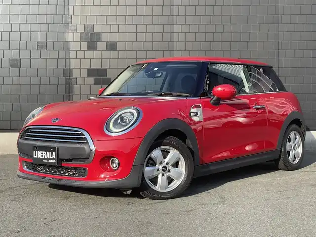 ＭＩＮＩ ミニ ヴィクトリア 静岡県 2020(令2)年 1.9万km チリ・レッド 純正HDDナビ/（USB/Bluetooth)/衝突軽減ブレーキ/バックカメラ/LEDヘッドライト/アイドリングストップ/ETC/プッシュスタート/リモコンキー