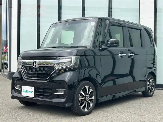ホンダ Ｎ ＢＯＸ カスタム G L ホンダセンシング 大阪府 2020(令2)年 1.8万km クリスタルブラックパール 社外ナビ　/フルセグＴＶ/クルーズコントロール　/純正フロアマット　/アイドリングストップ/バックモニター/ビルトインETC/シートヒーター/片側パワースライドドア/LEDヘッドライト/純正14インチAW