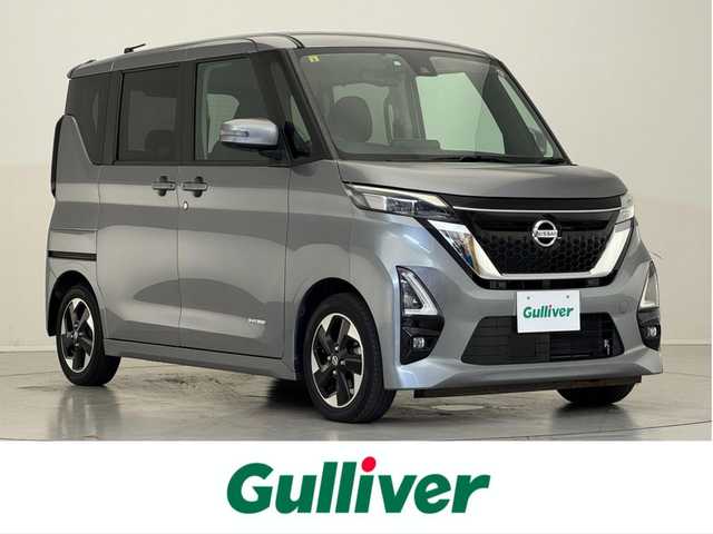 日産 ルークス HWS X プロパイロットED 滋賀県 2020(令2)年 3.2万km チタニウムグレーメタリック 禁煙車/純正9型ナビ/（CD/DVD/フルセグTV/BT/AUX/FM/AM）/インテリジェント エマージェンシーブレーキ（自動緊急ブレーキ）/踏み間違い衝突防止アシスト/ブレーキアシスト/インテリジェント FCW（前方衝突予測警報）/インテリジェント LI（車線逸脱防止支援システム）/LDW（車線逸脱警報）/インテリジェント DA（ふらつき警報）/ソナーセンサー（前後）/プロパイロット/ETC/純正ドライブレコーダー/両側パワースライドドア/快適パックA/・プラズマクラスター技術搭載リヤシーリングファン/・パーソナルテーブル〈後席〉（カップホルダー各2個、コンビニフック付、折りたたみ格納式）/・USBソケット〈助手席シートバック部〉/・ロールサンシェード〈リヤ〉/・撥水加工シート/電動パーキングブレーキ/オートブレーキホールド/LEDヘッドライト/純正14インチAW