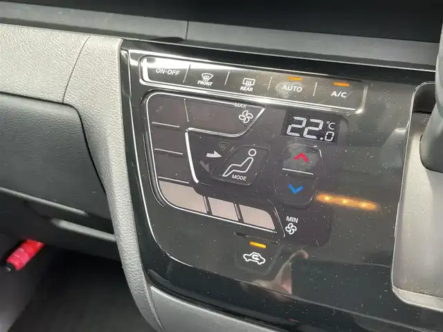 日産 ルークス HWS X プロパイロットED 滋賀県 2020(令2)年 3.2万km チタニウムグレーメタリック 禁煙車/純正9型ナビ/（CD/DVD/フルセグTV/BT/AUX/FM/AM）/インテリジェント エマージェンシーブレーキ（自動緊急ブレーキ）/踏み間違い衝突防止アシスト/ブレーキアシスト/インテリジェント FCW（前方衝突予測警報）/インテリジェント LI（車線逸脱防止支援システム）/LDW（車線逸脱警報）/インテリジェント DA（ふらつき警報）/ソナーセンサー（前後）/プロパイロット/ETC/純正ドライブレコーダー/両側パワースライドドア/快適パックA/・プラズマクラスター技術搭載リヤシーリングファン/・パーソナルテーブル〈後席〉（カップホルダー各2個、コンビニフック付、折りたたみ格納式）/・USBソケット〈助手席シートバック部〉/・ロールサンシェード〈リヤ〉/・撥水加工シート/電動パーキングブレーキ/オートブレーキホールド/LEDヘッドライト/純正14インチAW