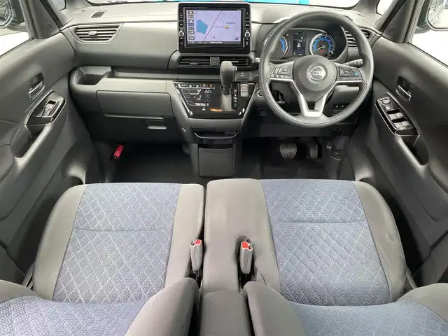 日産 ルークス HWS X プロパイロットED 滋賀県 2020(令2)年 3.2万km チタニウムグレーメタリック 禁煙車/純正9型ナビ/（CD/DVD/フルセグTV/BT/AUX/FM/AM）/インテリジェント エマージェンシーブレーキ（自動緊急ブレーキ）/踏み間違い衝突防止アシスト/ブレーキアシスト/インテリジェント FCW（前方衝突予測警報）/インテリジェント LI（車線逸脱防止支援システム）/LDW（車線逸脱警報）/インテリジェント DA（ふらつき警報）/ソナーセンサー（前後）/プロパイロット/ETC/純正ドライブレコーダー/両側パワースライドドア/快適パックA/・プラズマクラスター技術搭載リヤシーリングファン/・パーソナルテーブル〈後席〉（カップホルダー各2個、コンビニフック付、折りたたみ格納式）/・USBソケット〈助手席シートバック部〉/・ロールサンシェード〈リヤ〉/・撥水加工シート/電動パーキングブレーキ/オートブレーキホールド/LEDヘッドライト/純正14インチAW