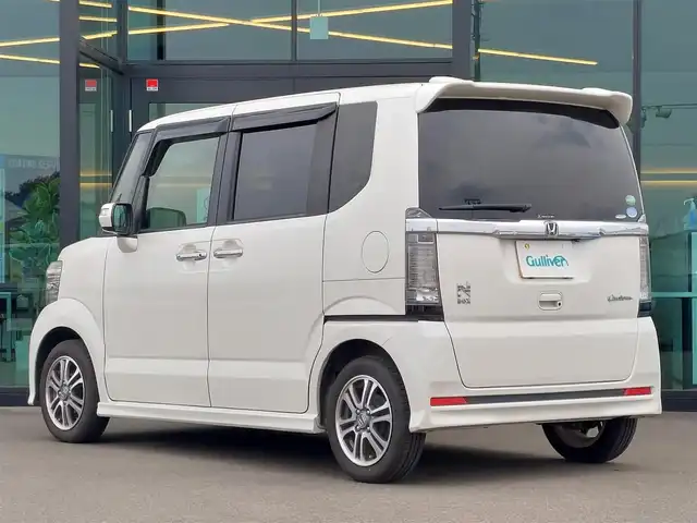 ホンダ Ｎ ＢＯＸ カスタム G Lパッケージ 東京都 2016(平28)年 7.8万km プレミアムホワイトパールⅡ 純正ナビ/フルセグ/バックカメラ/ビルトインETC/ドライブレコーダー/パワースライドドア/シティブレーキアクティブシステム/スマートキー/オートライト/純正14インチAW
