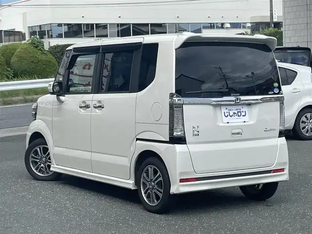 ホンダ Ｎ ＢＯＸ カスタム G Lパッケージ 愛知県 2016(平28)年 7.8万km プレミアムホワイトパールⅡ (株)IDOMが運営する【じしゃロン豊川店】の自社ローン専用車両になります。こちらは現金またはオートローンご利用時の価格です。自社ローンご希望の方は別途その旨お申付け下さい/純正ナビ/フルセグ/バックカメラ/ビルトインETC/ドライブレコーダー/パワースライドドア/シティブレーキアクティブシステム/スマートキー/オートライト/純正14インチAW