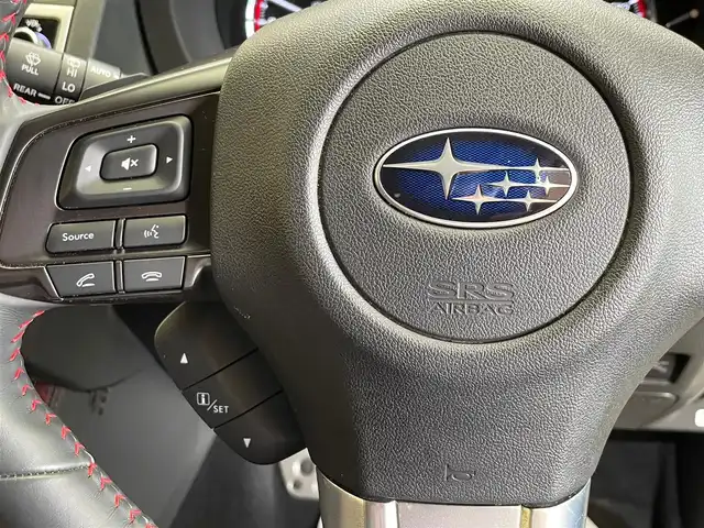 スバル レヴォーグ 2．0STIスポーツアイサイト 岩手県 2017(平29)年 3.2万km クリスタルホワイトP ４WD/ワンオーナー/ビルシュタインダンパー/ターボ/シートヒーター/パドルシフト/パワーシート/クルーズコントロール/アイサイト/衝突被害軽減ブレーキ/レーンアシスト/コーナーセンサー/バックカメラ、サイドカメラ、フロントカメラ/横滑り防止装置/純正ナビ（Bluetooth CD DVD USB フルセグ）/ステアリングスイッチ/LEDヘッドライト/純正１８インチアルミホイール/ドライブレコーダー/ETC/デジタルルームミラー/BSM/オートハイビーム/