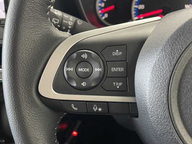 トヨタ ルーミー カスタムG 秋田県 2024(令6)年 0.6万km ブラックマイカメタリック ４WD/社外ナビ【AM/FM/BT】 /バックカメラ　/両側パワースライドドア /ETC /クルーズコントロール　/アイドリングストップ　/スマートキー　/プッシュスタート/LEDヘッドライト　/フォグライト /スマートアシスト/衝突被害軽減システム/横滑り防止装置/レーンキープアシスト/自動パーキングブレーキ/オートホールド/PWR　/オートライト/オートエアコン /純正AW/ウィンカーミラー /リアサンシェード /電格ミラー/社外フロアマット/革巻きステアリング