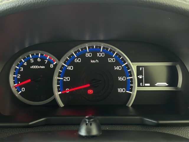 トヨタ ルーミー カスタムG 秋田県 2024(令6)年 0.6万km ブラックマイカメタリック ４WD/社外ナビ【AM/FM/BT】 /バックカメラ　/両側パワースライドドア /ETC /クルーズコントロール　/アイドリングストップ　/スマートキー　/プッシュスタート/LEDヘッドライト　/フォグライト /スマートアシスト/衝突被害軽減システム/横滑り防止装置/レーンキープアシスト/自動パーキングブレーキ/オートホールド/PWR　/オートライト/オートエアコン /純正AW/ウィンカーミラー /リアサンシェード /電格ミラー/社外フロアマット/革巻きステアリング