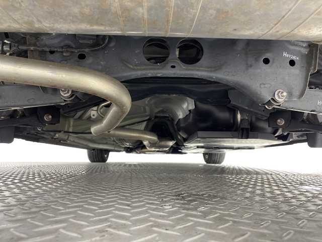 スバル インプレッサ スポーツ 1．6i－LアイサイトSスタイル 神奈川県 2019(平31)年 3.3万km アイスシルバーメタリック 純正8型ナビ/CD/USB/BT/フルセグTV/バックカメラ/BSM/eyesight/車線逸脱警報/プリクラッシュブレーキ/アクティブブレーキキープ/ふらつき警報/誤発進抑制制御/誤後進抑制制御/後側方警告支援システム/前追従機能付きクルーズコントロール/オートハイビーム/ETC2.0/純正ドライブレコーダー/LEDヘッドライト/フォグランプ/電動パーキングブレーキ/ブレーキオートホールド