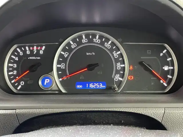 トヨタ ヴォクシー ZS 岐阜県 2014(平26)年 11.7万km ブラック (株)IDOMが運営する【じしゃロン多治見店】の自社ローン専用車両になります。こちらは現金またはオートローンご利用時の価格です。自社ローンご希望の方は別途その旨お申付け下さい。/ALPINEナビ/　（フルセグ/DVD/Bluetooth/HDMI）/バックカメラ/両側パワースライドドア/フリップダウンモニター/ETC/オートライト/LEDヘッドライト/フォグランプ/前後コーナーセンサー/ステアリングリモコン/17インチアルミ/シートカバー/横滑り防止装置