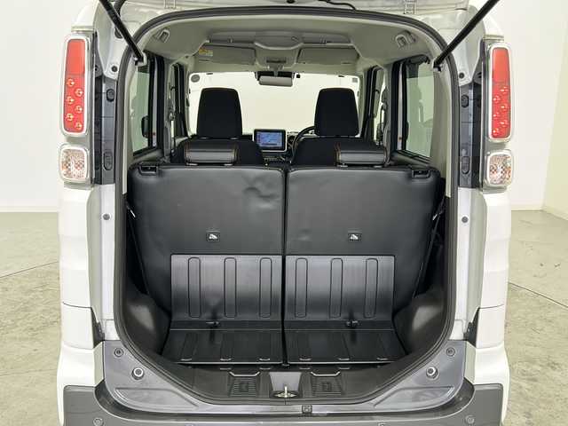 スズキ スペーシア ギア HYBRID XZターボ 宮城県 2021(令3)年 3.3万km ピュアホワイトP スズキセーフティサポート/・デュアルカメラブレーキサポート/・車線逸脱警報システム/・アダプティブクルーズコントロール/・オートハイビームアシスト/・リアパーキングセンサー/両側パワースライドドア/純正8インチナビ/・CD.DVD.SD.BT/フルセグTV/前席シートヒーター/ビルトインETC/パドルシフト/ステアリングスイッチ/アイドリングストップ/横滑り防止装置/LEDヘッドライト/フォグランプ/ルーフレール/純正エンジンスターター/プッシュスタート/スマートキー2個/社外14インチアルミホイール/純正フロアマット/純正スチール付夏タイヤ積込/（155/65R14）/ロールサンシェード/シートバックテーブル