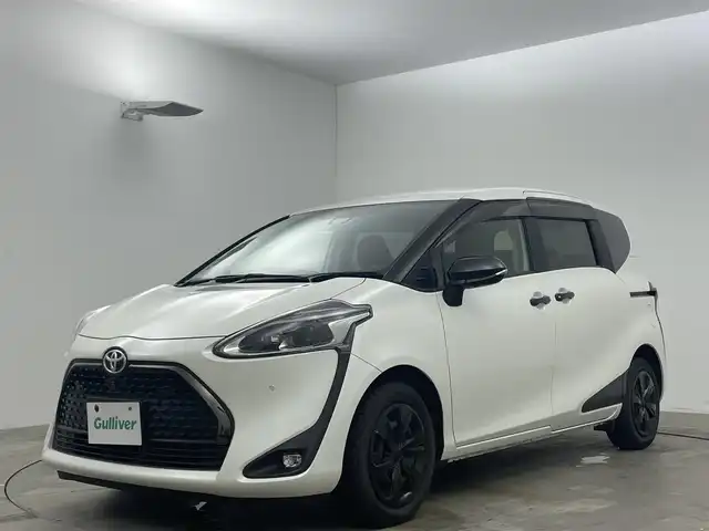 トヨタ シエンタ G グランパー 岡山県 2020(令2)年 5.2万km ホワイトパールクリスタルシャイン パノラミックビューモニター/純正ナビ/【Bluetooth/フルセグTV/CD/DVD】/衝突軽減ブレーキ/両側電動スライドドア/ビルトインＥＴＣ２．０/ＬＥＤヘッドライト/オートハイビーム/前席シートヒーター/ステアリングヒーター/コーナーセンサー（前後）/クリアランスソナー/純正フロアマット/踏み間違い防止/ISOFIX/ステアリングスイッチ/チルトステアリング/シートリフター/ウインカーミラー/ドアバイザー/スマートキー×2/新車保証書