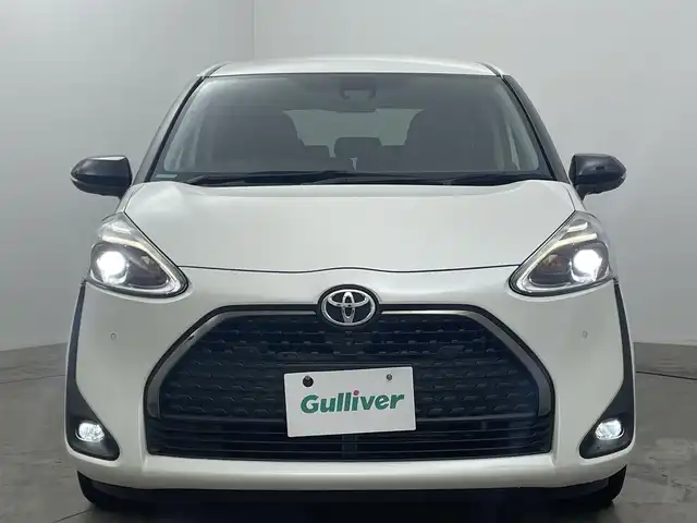 トヨタ シエンタ G グランパー 岡山県 2020(令2)年 5.2万km ホワイトパールクリスタルシャイン パノラミックビューモニター/純正ナビ/【Bluetooth/フルセグTV/CD/DVD】/衝突軽減ブレーキ/両側電動スライドドア/ビルトインＥＴＣ２．０/ＬＥＤヘッドライト/オートハイビーム/前席シートヒーター/ステアリングヒーター/コーナーセンサー（前後）/クリアランスソナー/純正フロアマット/踏み間違い防止/ISOFIX/ステアリングスイッチ/チルトステアリング/シートリフター/ウインカーミラー/ドアバイザー/スマートキー×2/新車保証書