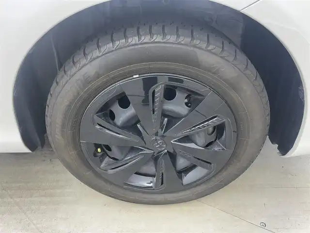 トヨタ シエンタ G グランパー 岡山県 2020(令2)年 5.2万km ホワイトパールクリスタルシャイン パノラミックビューモニター/純正ナビ/【Bluetooth/フルセグTV/CD/DVD】/衝突軽減ブレーキ/両側電動スライドドア/ビルトインＥＴＣ２．０/ＬＥＤヘッドライト/オートハイビーム/前席シートヒーター/ステアリングヒーター/コーナーセンサー（前後）/クリアランスソナー/純正フロアマット/踏み間違い防止/ISOFIX/ステアリングスイッチ/チルトステアリング/シートリフター/ウインカーミラー/ドアバイザー/スマートキー×2/新車保証書