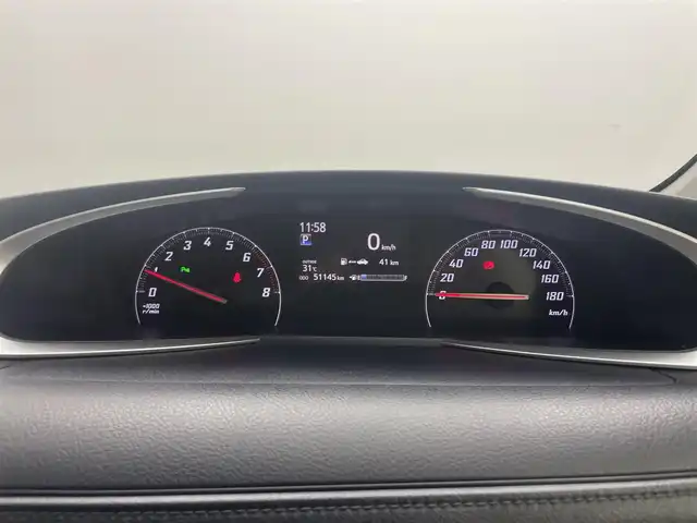 トヨタ シエンタ G グランパー 岡山県 2020(令2)年 5.2万km ホワイトパールクリスタルシャイン パノラミックビューモニター/純正ナビ/【Bluetooth/フルセグTV/CD/DVD】/衝突軽減ブレーキ/両側電動スライドドア/ビルトインＥＴＣ２．０/ＬＥＤヘッドライト/オートハイビーム/前席シートヒーター/ステアリングヒーター/コーナーセンサー（前後）/クリアランスソナー/純正フロアマット/踏み間違い防止/ISOFIX/ステアリングスイッチ/チルトステアリング/シートリフター/ウインカーミラー/ドアバイザー/スマートキー×2/新車保証書
