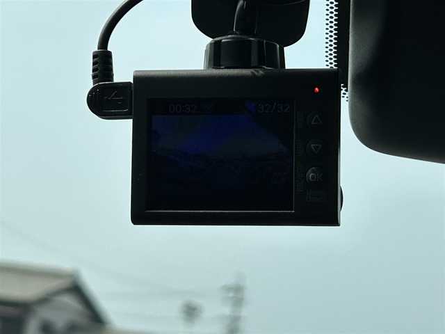 レクサス ＬＣ 500h Sパッケージ 愛知県 2017(平29)年 3.5万km ガーネットレッドマイカ スマートキー/プッシュスタート/純正メーカーナビ/フルセグTV/BT/バックカメラ/ビルトイン2.0ETC/純正21インチAW/レクサスセーフティシステム/レーダークルーズコントロール/BSM/オートライト/ドライブレコーダー/レーダー探知機/ハーフレザーシート/前席パワーシート（D席メモリー付き）/前席シートヒーター/エアシート/純正フロアマット