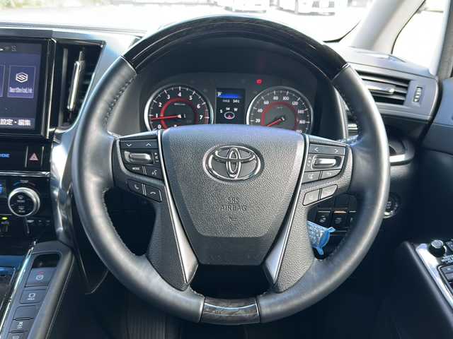トヨタ アルファード 鹿児島県 2019(平31)年 3.1万km ブラック フリップダウンモニター/純正ナビ/　　CD/DVD/Bluetooth/フルセグ/バックカメラ/ドライブレコーダー/両側パワースライドドア/レーダークルーズコントロール/LEDオートライト/レザーシート/パワーシート/シートヒーター/純正18インチアルミホイール/ETC