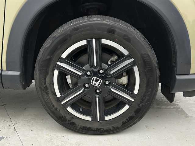ホンダ ヴェゼル ハイブリッド e:HEV X 宮城県 2022(令4)年 4.2万km サンドカーキパール 禁煙車/ワンオーナー/Honda SENSING/・衝突軽減ブレーキ/・路外逸脱抑制機能/・先行車発進お知らせ機能/・アダプティブクルーズコントロール/・車線維持支援システム/・オートハイビーム/・パーキングセンサーシステム/純正8インチナビ/・CD.DVD.SD.BT.USB/・フルセグTV/バックカメラ/純正ドライブレコーダー（FR）/ビルトインETC/LEDヘッドライト/LEDフォグライト/パドルシフト/ステアリングスイッチ/ダウンヒルアシストコントロール/プッシュスタート/スマートキー×2/純正16インチAW/純正フロアマット