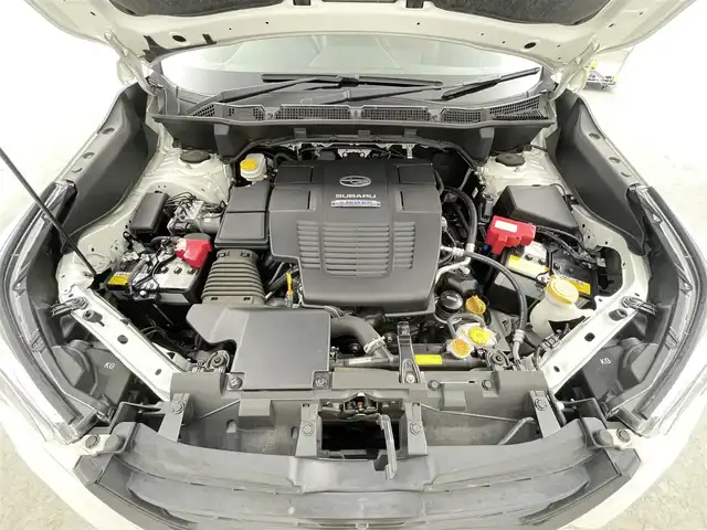 スバル フォレスター ハイブリッド アドバンス 千葉県 2021(令3)年 3.2万km クリスタルホワイトP アイサイトコアテクノロジー/・プリクラッシュブレーキ/・後退時ブレーキアシスト/・AT誤発進抑制制御/・AT誤後進抑制制御/・ツーリングアシスト/・全車速追従機能付クルーズコントロール/・定速クルーズコントロール/・車線逸脱抑制／車線逸脱警報/・ふらつき警報/・先行車発進お知らせ機能/・緊急時プリクラッシュステアリング/アイサイトセーフティプラス/・スバルリヤビークルディテクション/・アダプティブドライビングビーム/・エマージェンシーレーンキープアシスト/純正8インチビルトインナビ/・CD/DVD/Blu-ray再生/・Bluetooth接続/・フルセグTV/・バック/サイド/フロントカメラ/ブラウンレザーシート/・シートヒーター（運転席/助手席）/・パワーシート（運転席/助手席）/LEDヘッドライト/スマートキー/ETC/パワーバックドア