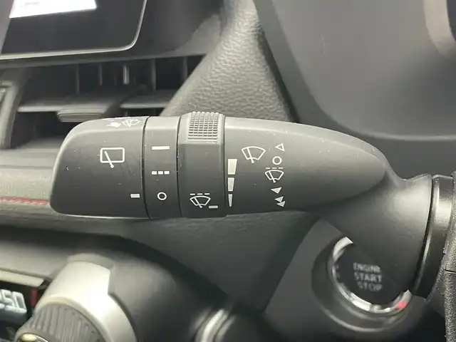 トヨタ ＲＡＶ４ アドベンチャー オフロードPKGⅡ 岡山県 2023(令5)年 3.2万km アティチュードブラックマイカ 10.5インチディスプレイオーディオ/【ナビ/BT/AppleCarPlay/AndroidAuto】/パノラミックビューモニター/セーフティセンス /・プリクラッシュセーフティ/・レーンキープアシスト/・オートハイビーム/・レーダークルーズコントロール/ブラインドスポットモニター/合皮シート/シートヒーター /シートベンチレーション/ステアリングヒーター/ルーフレール/LEDヘッドライト/純正18インチアルミホイール/4WD/ビルトインETC2.0/フロアマット/クリアランスソナー