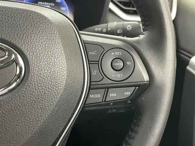 トヨタ ＲＡＶ４ アドベンチャー オフロードPKGⅡ 岡山県 2023(令5)年 3.2万km アティチュードブラックマイカ 10.5インチディスプレイオーディオ/【ナビ/BT/AppleCarPlay/AndroidAuto】/パノラミックビューモニター/セーフティセンス /・プリクラッシュセーフティ/・レーンキープアシスト/・オートハイビーム/・レーダークルーズコントロール/ブラインドスポットモニター/合皮シート/シートヒーター /シートベンチレーション/ステアリングヒーター/ルーフレール/LEDヘッドライト/純正18インチアルミホイール/4WD/ビルトインETC2.0/フロアマット/クリアランスソナー