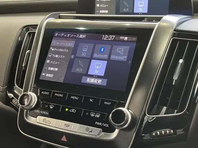 トヨタ クラウン RS 東京都 2018(平30)年 5.5万km ブラック サンルーフ /セーフティセンス/・レーントレーシングアシスト/・レーダークルーズコントロール/・プリクラッシュセーフティ/・アダクティブハイビーム/・ロードサインアシスト/・先行車発進告知機能/TコネクトSDナビゲーション/・USB /AUX /地デジ/・Blu-ray /DVD/CD/microSD/バックカメラ/社外18インチアルミ/パドルシフト/スマートキー/GPSレーダー/ビルトインETC/保証書・取扱説明書/スペアキー