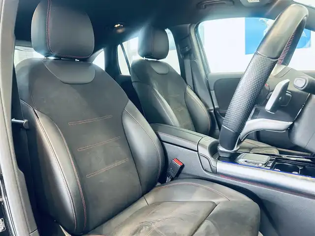 メルセデス・ベンツ ＧＬＡ２００ｄ 4マチック AMGライン 大阪府 2021(令3)年 2.9万km コスモスブラック ワンオーナー/レーダーセーフティP/ハーフレザー/メモリ付きパワーシート/シートヒーター/ACC/純正ナビ/TV/360度カメラ/純正19インチAW/LEDヘッドライト/アンビエントライト/電動リアゲート/ブラインドスポット/ワイヤレス充電