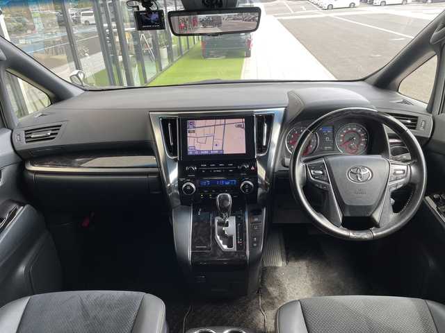 トヨタ アルファード S タイプゴールド 福島県 2020(令2)年 3.9万km ホワイトパールクリスタルシャイン トヨタセーフティセンス/純正9型ディズプレイオーディオ　ナビ機能あり/三眼LEDヘッドライト/フリップダウンモニター/両側パワースライドドア/レーダークルーズコントロール/電動リアゲート/バックカメラ/コーナーセンサー/純正アルミホイール/ブラインドスポットモニター/インテリジェントミラー/オートマチックハイビーム/リアオートエアコン/衝突軽減システム/フルセグ/Bluetooth/ドライブレコーダー/ETC/ステアリングスイッチ/スマートキー/プッシュスタート