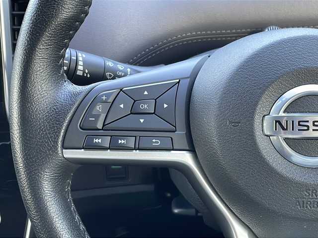 日産 セレナ ハイウェイスター V 道東・釧路十勝 2020(令2)年 6.2万km ブリリアントホワイトパール 4WD/純正フリップダウンモニター/アラウンドビューモニター/車高調/プロパイロット/インテリジェントエマージェンシーブレーキ/ハイビームアシスト/パークアシスト/後退時車両検知警報/車線逸脱防止支援システム/後側方衝突防止支援システム/純正9インチSDナビ/・フルセグ/BT/CD/DVD/ラジオ/両側パワースライドドア（ハンズフリー機能付き）/LEDヘッドライト/LEDフォグランプ/アイドリングストップ/スマートキー/プッシュスタート/フロアマット/ドアバイザー