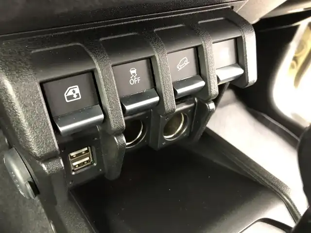 スズキ ジムニー XC 愛知県 2020(令2)年 4.3万km シフォンアイボリーM パートタイム４WD/スズキセーフティーサポート/・衝突軽減ブレーキ/・横滑り防止装置/純正SDナビ/・フルセグTV/・Bluetooth/DELTAFORCEアルミホイール/フォグランプ/前後ドライブレコーダー/LEDヘッドライト/ETC