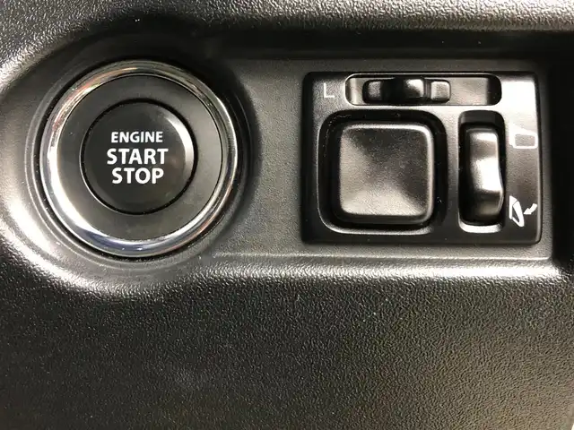 スズキ ジムニー XC 愛知県 2020(令2)年 4.3万km シフォンアイボリーM パートタイム４WD/スズキセーフティーサポート/・衝突軽減ブレーキ/・横滑り防止装置/純正SDナビ/・フルセグTV/・Bluetooth/DELTAFORCEアルミホイール/フォグランプ/前後ドライブレコーダー/LEDヘッドライト/ETC