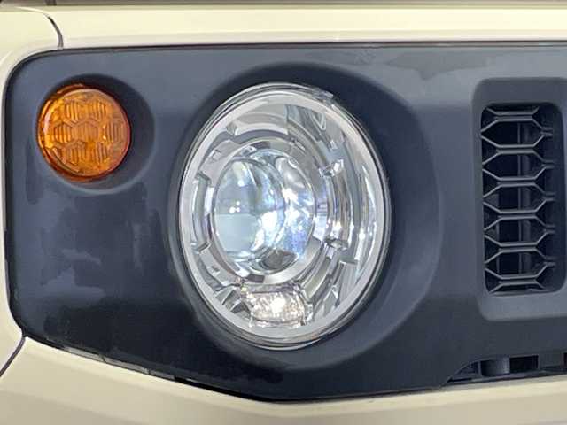 スズキ ジムニー XC 新潟県 2020(令2)年 4.3万km シフォンアイボリーM パートタイム４WD/スズキセーフティーサポート/・衝突軽減ブレーキ/・横滑り防止装置/・レーンキープアシスト/純正SDナビ/（CD/DVD/SD/BT/USB）/DELTAFORCEアルミホイール/フォグランプ/オートハイビーム/レザーステアリング/ステアリングスイッチ/前席シートヒーター/前後ドライブレコーダー/LEDヘッドライト/ETC