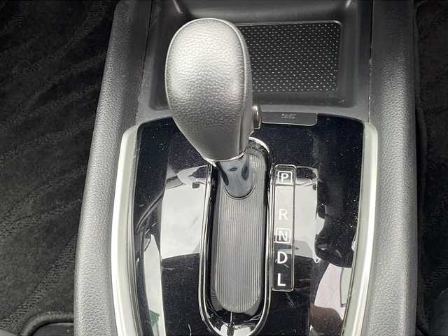 日産 エクストレイル 20X 静岡県 2018(平30)年 3万km ブリリアントホワイトパール 純正8インチナビ/地デジTV/純正CD/DVD/Bluetooth/バック/全周囲カメラ/カブロンシート/パワーバックドア/LEDヘッドライト/純正18インチAW/スマートキー/スペアキー/保証書/取説