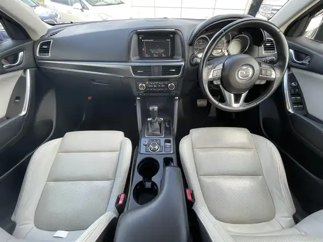 マツダ ＣＸ－５ XD Lパッケージ 神奈川県 2015(平27)年 10.7万km ジェットブラックマイカ (株)IDOMが運営する【じしゃロン秦野店】の自社ローン専用車両になります。こちらは現金またはオートローンご利用時の価格です。自社ローンご希望の方は別途その旨お申付け下さい/純正ＳＤナビ／Ｂｌｕｅｔｏｏｔｈ／ＣＤ／ＤＶＤ／フルセグＴＶ／ＵＳＢ／ＡＵＸ/バックカメラ/ＥＴＣ/前後ドライブレコーダー/ブラインドスポットモニター/衝突軽減ブレーキ/レーンキープアシスト/前席パワーシート