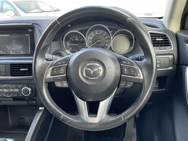 マツダ ＣＸ－５ XD Lパッケージ 神奈川県 2015(平27)年 10.7万km ジェットブラックマイカ (株)IDOMが運営する【じしゃロン秦野店】の自社ローン専用車両になります。こちらは現金またはオートローンご利用時の価格です。自社ローンご希望の方は別途その旨お申付け下さい/純正ＳＤナビ／Ｂｌｕｅｔｏｏｔｈ／ＣＤ／ＤＶＤ／フルセグＴＶ／ＵＳＢ／ＡＵＸ/バックカメラ/ＥＴＣ/前後ドライブレコーダー/ブラインドスポットモニター/衝突軽減ブレーキ/レーンキープアシスト/前席パワーシート