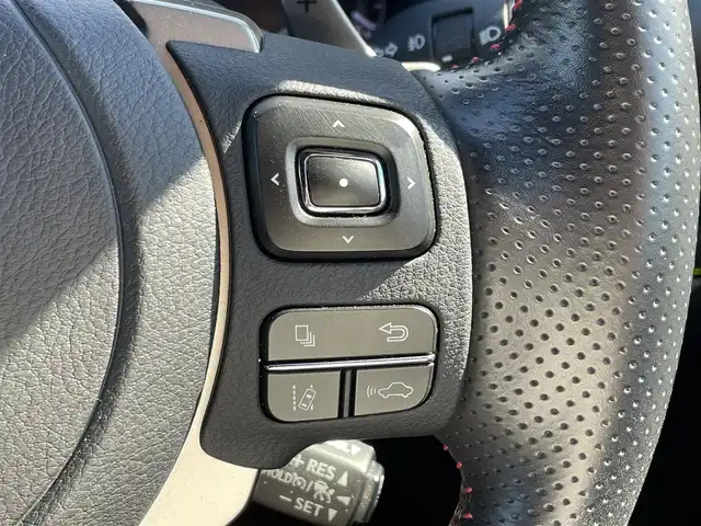 レクサス ＮＸ 300h Fスポーツ 滋賀県 2020(令2)年 3.2万km ホワイトノーヴァガラスフレーク 三眼LEDヘッドライト/モデリスタエアロ(S/R)/サンルーフ/純正ナビ/(Bluetooth/フルセグ/CD/DVD)/レクサスセーフティー/・プリクラッシュセーフティ/・レーダークルーズコントロール/・ブラインドスポットモニター/・レーンキープアシスト/・先行車発進告知/・標識認識/・Autoハイビーム/レザーシート/メモリ付きパワーシート/シートヒーター/ベンチレーション/ステアリングヒーター/バックカメラ/電動リアゲート/電動パーキング/ブレーキホールド/パドルシフト/ETC2.0/USB/前後ドライブレコーダー/電動格納ミラー