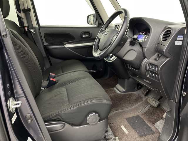 日産 デイズ ルークス ハイウェイスターX Gパッケージ 埼玉県 2016(平28)年 3.8万km プレミアムパープルP 純正ナビ/(Bluetooth/iPod/USB/CD/DVD/FM/AM/VTR/AUX/HDMI)/フルセグテレビ/全方位カメラ/ETC/両側パワースライドドア/衝突被害軽減ブレーキ/サーキュレーター/オートLEDライト/純正フロアマット/純正15インチアルミホイール