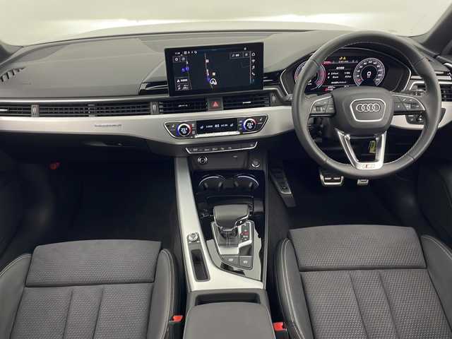 アウディ Ａ４ アバント 40TDIクワトロ Sライン 秋田県 2023(令5)年 0.5万km 白 ４ＷＤ/純正メモリナビ/　(AM/FM/フルセグTV/Bluetooth/USB)/全方位カメラ/アダプティブクルーズコントロール/パドルシフト/パワーバックドア/ハーフレザーシート/前席パワーシート/前席ヒートシーター/オートブレーキホールド/パーキングアシスト/オートライト/オートハイビーム/スマートキー/前後ドライブレコーダー/ＥＴＣ２．０/取扱説明書