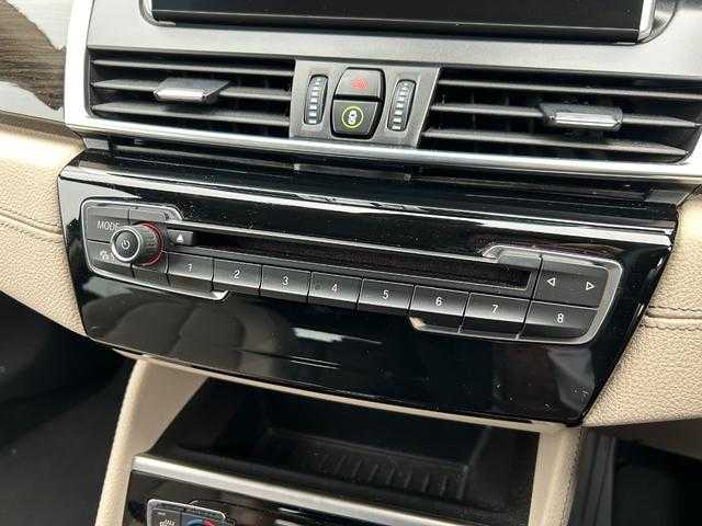 ＢＭＷ ２１８ｉ グランツアラー ラグジュアリー 埼玉県 2018(平30)年 3.5万km サファイアブラックP 白革シート　/ＡＣＣ　/純正ナビ　/アドバンスドセーフティＰＫＧ　/アンビエントライト　/ヘッドアップディスプレイ　/シートヒータ―　/パワーシート　/パワーバックドア　/３列シート　/バックカメラ　/ミラーＥＴＣ