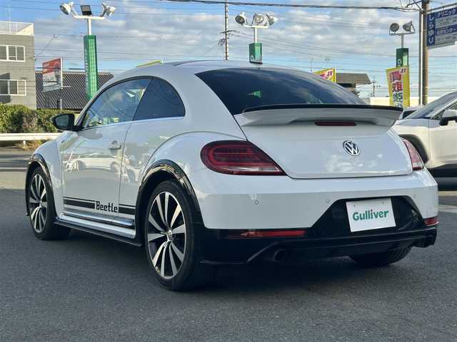 フォルクスワーゲン ザ・ビートル 2．0Rラインマイスター 愛知県 2018(平30)年 4.8万km ピュアホワイト 純正メモリナビ/フルセグテレビ/バックカメラ/ウィンカーミラー/クルーズコントロール/プッシュスタート/Bluetooth/コーナーセンサー/パドルシフト/レザーステアリング/BSM