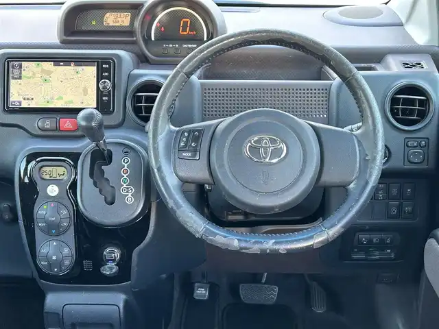 トヨタ ポルテ G 神奈川県 2016(平28)年 5.7万km シルバーM ディーラーop　SDナビ/・フルセグTV/CD/DVD/BT/バックカメラ/ビルトインETC/ドライブレコーダー/前席シートヒーター/衝突被害軽減ブレーキ/オートマチックハイビーム/左側パワースライドドア/スマートキー/横滑り防止装置/電動コーナーポール/フォグランプ/ドアバイザー/純正フロアマット/保証書/取扱説明書/スペアキー×1