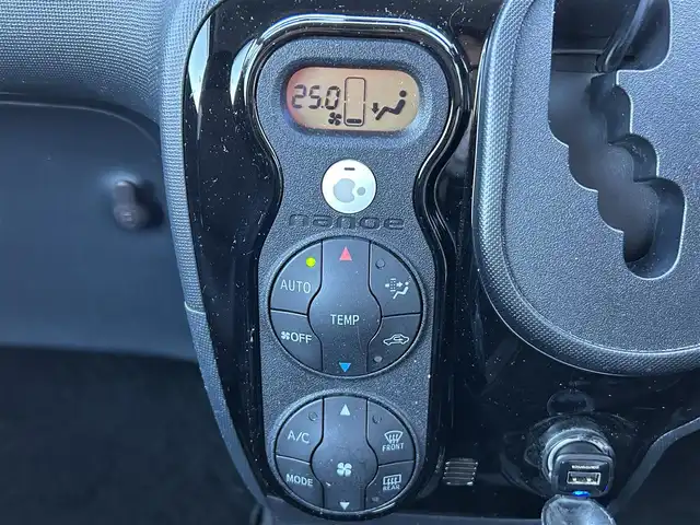 トヨタ ポルテ G 神奈川県 2016(平28)年 5.7万km シルバーM ディーラーop　SDナビ/・フルセグTV/CD/DVD/BT/バックカメラ/ビルトインETC/ドライブレコーダー/前席シートヒーター/衝突被害軽減ブレーキ/オートマチックハイビーム/左側パワースライドドア/スマートキー/横滑り防止装置/電動コーナーポール/フォグランプ/ドアバイザー/純正フロアマット/保証書/取扱説明書/スペアキー×1