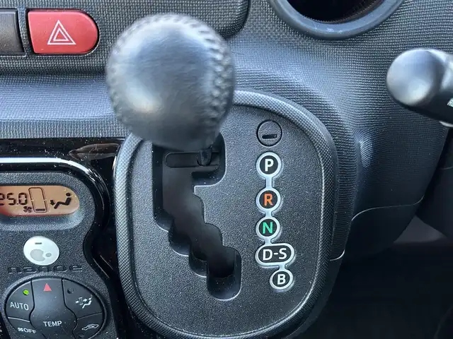 トヨタ ポルテ G 神奈川県 2016(平28)年 5.7万km シルバーM ディーラーop　SDナビ/・フルセグTV/CD/DVD/BT/バックカメラ/ビルトインETC/ドライブレコーダー/前席シートヒーター/衝突被害軽減ブレーキ/オートマチックハイビーム/左側パワースライドドア/スマートキー/横滑り防止装置/電動コーナーポール/フォグランプ/ドアバイザー/純正フロアマット/保証書/取扱説明書/スペアキー×1