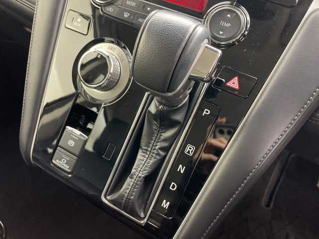 三菱 デリカＤ：５ G パワーパッケージ 道央・札幌 2022(令4)年 2.6万km グラファイトグレーメタリック/ブラックマイカ ・4WD/・ワンオーナー/・寒冷地仕様/・純正ナビ&CD&DVD&SD&BT&TV/・全方位モニター/・両側パワースライドドア/・電動リアゲート/・衝突軽減ブレーキ/・レーダークルーズコントロール/・オートステップ/・前席シートヒーター/・ステアリングヒーター/・ドアミラーヒーター/・ビルトインETC/・LEDヘッドライト/・RAYS16インチAW