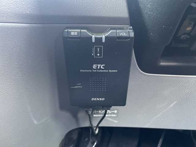 ホンダ ストリーム X スタイリッシュ パッケージ 秋田県 2011(平23)年 14万km クリスタルブラックパール ・社外ナビ/・フルセグTV（CD・DVD再生可）/・Bluetooth/・バックカメラ/・ETC/・オートライト/・純正フロアマット