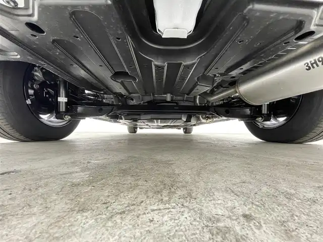 ホンダ フリード ハイブリット e:HEV AIR EX 千葉県 2025(令7)年 0.2万km プラチナホワイトパール 禁煙車/ホンダセンシング/・路外逸脱抑制機能/・ブラインドスポットインフォメーション/・踏み間違い衝突軽減システム/・衝突軽減ブレーキ/・パーキングセンサー/・レーダークルーズコントロール/両側パワースライドドア/純正９型ホンダコネクトナビ/・型番：LXM-242ZFNi/・Apple CarPlay/Android Auto/Bluetooth/フルセグTV/・バックカメラ/皮巻きステアリング/・ステアリングスイッチ/ハーフレザーシート/・DNシートヒーター/電子パーキング/・ブレーキホールド/純正15インチAW/オートライト/・LEDヘッドライト