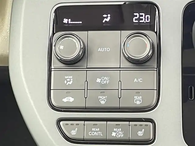 ホンダ フリード ハイブリット e:HEV AIR EX 千葉県 2025(令7)年 0.2万km プラチナホワイトパール 禁煙車/ホンダセンシング/・路外逸脱抑制機能/・ブラインドスポットインフォメーション/・踏み間違い衝突軽減システム/・衝突軽減ブレーキ/・パーキングセンサー/・レーダークルーズコントロール/両側パワースライドドア/純正９型ホンダコネクトナビ/・型番：LXM-242ZFNi/・Apple CarPlay/Android Auto/Bluetooth/フルセグTV/・バックカメラ/皮巻きステアリング/・ステアリングスイッチ/ハーフレザーシート/・DNシートヒーター/電子パーキング/・ブレーキホールド/純正15インチAW/オートライト/・LEDヘッドライト