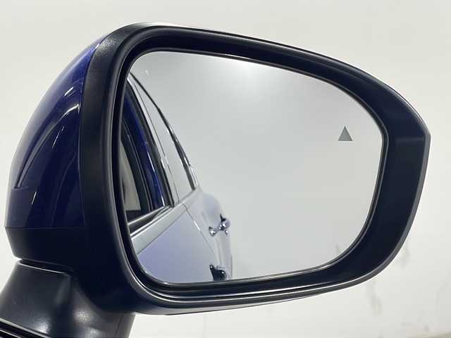 日産 エクストレイル X e－4ORCE 広島県 2022(令4)年 0.5万km カスピアンブルー 純正９型ナビ　/バックカメラ　/シートヒーター　/プロパイロット　/ブラインドスポットモニター　/電動シート　/電動リアゲート　/ステアリングヒーター/レーンキープアシスト/衝突軽減ブレーキ/ETC/リアトラフィックモニター/純正18インチアルミホイール(235/60/R 18)/エアバッグ(運転席/助手席/サイド)