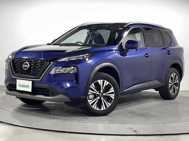 日産 エクストレイル X e－4ORCE 広島県 2022(令4)年 0.5万km カスピアンブルー 純正９型ナビ　/バックカメラ　/シートヒーター　/プロパイロット　/ブラインドスポットモニター　/電動シート　/電動リアゲート　/ステアリングヒーター/レーンキープアシスト/衝突軽減ブレーキ/ETC/リアトラフィックモニター/純正18インチアルミホイール(235/60/R 18)/エアバッグ(運転席/助手席/サイド)