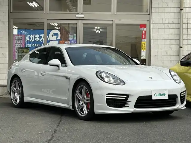 ポルシェ パナメーラ ターボ 岩手県 2014(平26)年 3.5万km 白 禁煙車/４WD/ターボ/バックカメラ/クルーズコントロール/インテリジェントントAFS/横滑り防止装置/電動パーキング/盗難防止装置/アイドリングストップ/ローダウン/電動リアゲート/ディスチャージトランプ/ヘッドライトウォッシャー/フォグランプ/AUTOライト/シートポジション装置/パワーシート/スマートキー/スペアキー/純正マット/取扱説明書