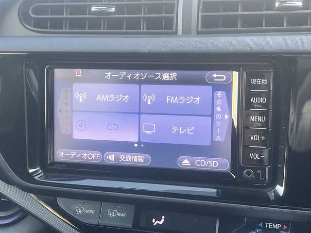 トヨタ アクア S 島根県 2016(平28)年 5.7万km ディープアメジストマイカメタリック 純正SDナビ　/地デジ/Ｂｌｕｅｔｏｏｔｈ　/バックカメラ　/ドライブレコーダー　/ＥＴＣ　/レーンアシスト　/プリクラッシュセーフティー　/オートハイビーム/ライト　/スマートキー/プッシュスタート/純正フロアマット　/社外15インチアルミホイール