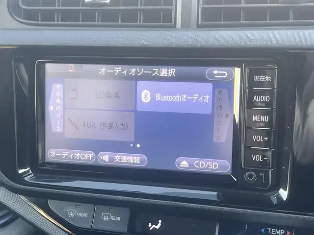 トヨタ アクア S 島根県 2016(平28)年 5.7万km ディープアメジストマイカメタリック 純正SDナビ　/地デジ/Ｂｌｕｅｔｏｏｔｈ　/バックカメラ　/ドライブレコーダー　/ＥＴＣ　/レーンアシスト　/プリクラッシュセーフティー　/オートハイビーム/ライト　/スマートキー/プッシュスタート/純正フロアマット　/社外15インチアルミホイール